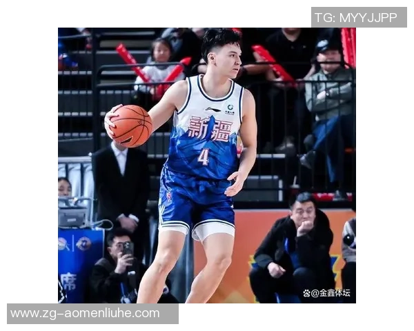 新疆男篮对阵四川队的精彩较量即将上演，谁将赢得这场激烈的篮球对决